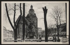 Landsberg (Warthe). Pauckschbrunnen mit St. Marienkirche